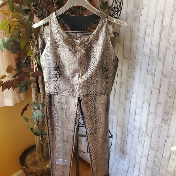 Mono B Tops - MONO B Plus Size Snake Shimmer Racerback Crop Top